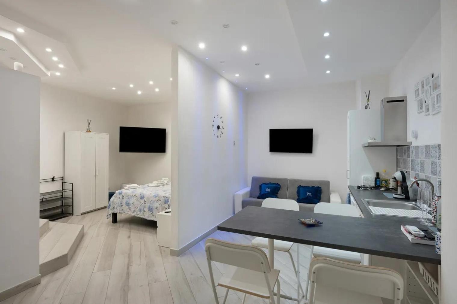 House Giulia Naples